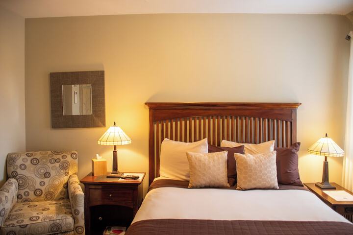 The Settlers Inn