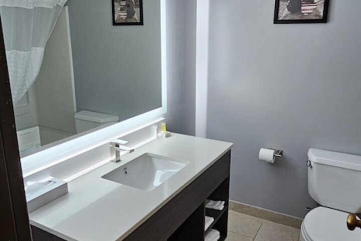 Room 19 of 31