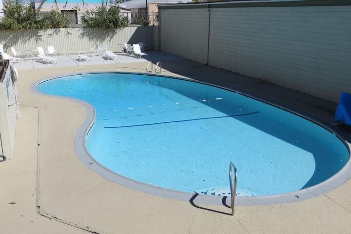 Pool 5 of 46