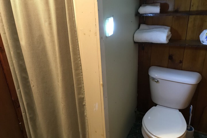 Room 44 of 80
