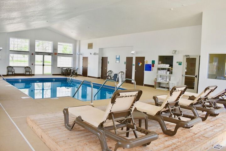 Pool 12 of 67