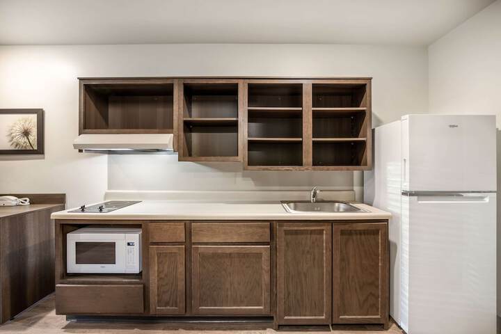 WoodSpring Suites Gurnee - Chicago