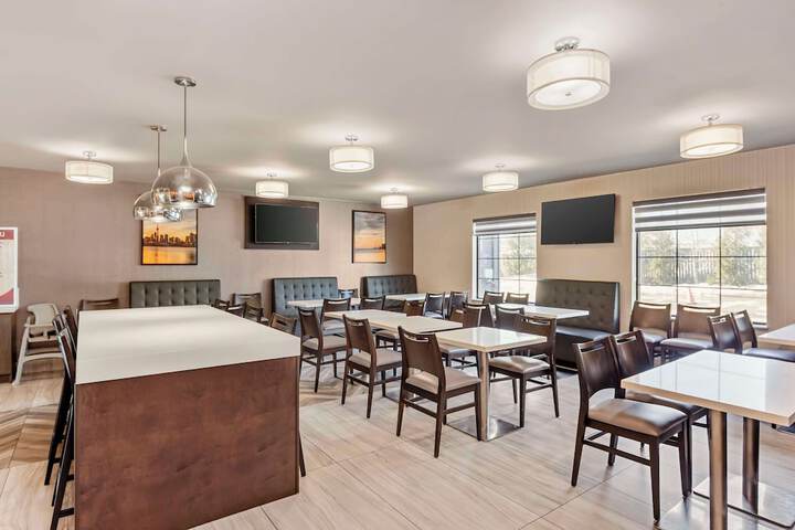 Best Western Plus Executive Inn