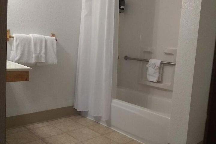 Room 35 of 52