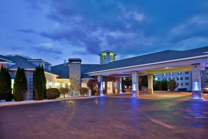 Hotel 5 of 25