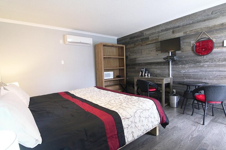 Room 19 of 57