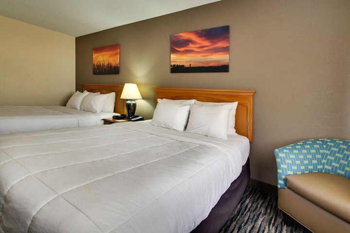 Room 21 of 37