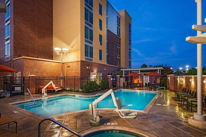 Pool 2 of 25