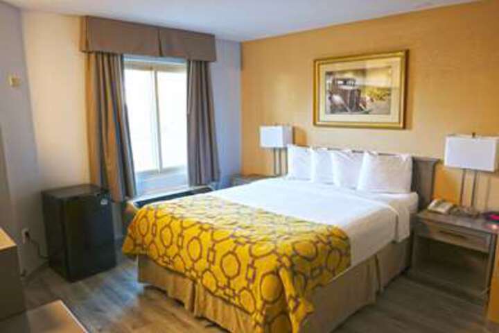 Room 40 of 124