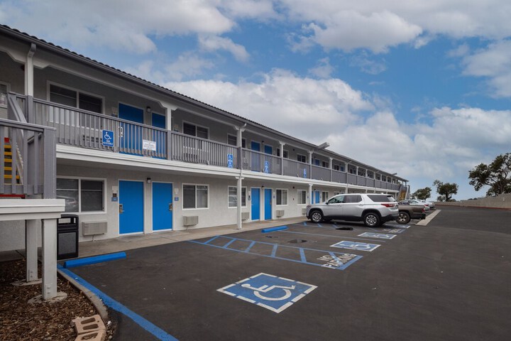 Days Inn by Wyndham Arroyo Grande / Pismo Beach