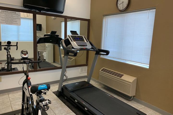 Health and Fitness 30 of 33