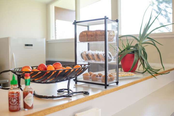 Breakfast/Coffee Service 97 of 125
