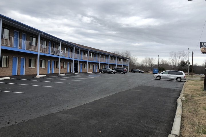 Hotel 4 of 17