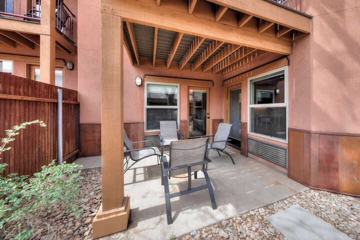 Terrace/Patio 70 of 72