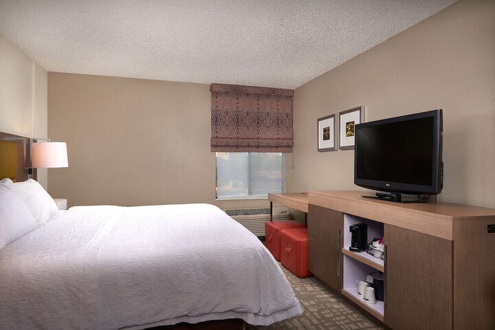 Room 17 of 29