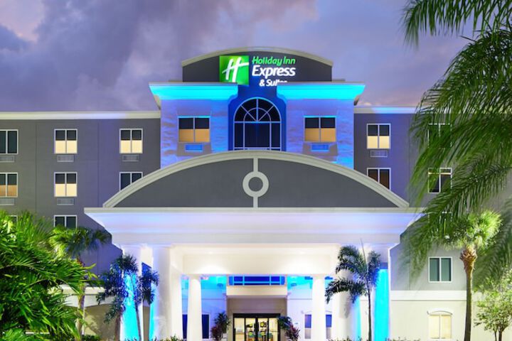 Hotel 5 of 43