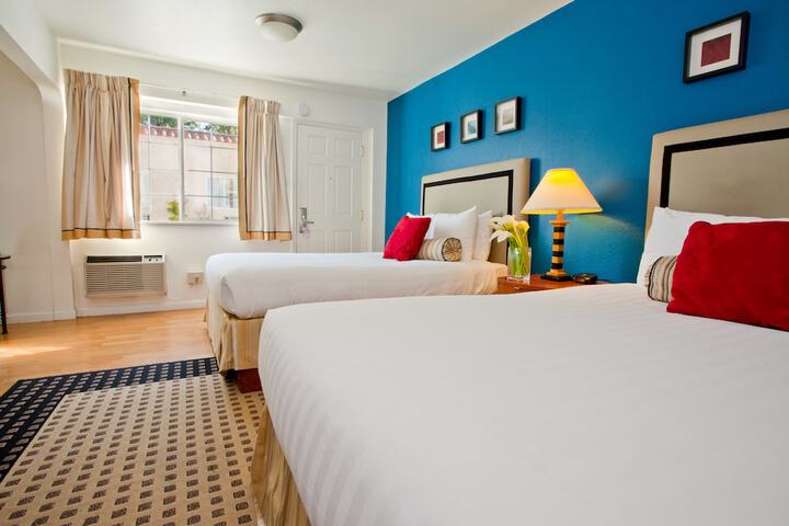Alpine Inn & Suites