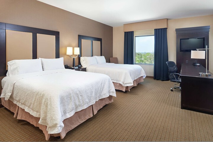Room 14 of 51