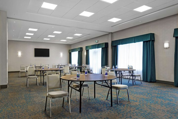 Hampton Inn & Suites by Hilton Belleville