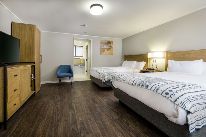Room 38 of 109