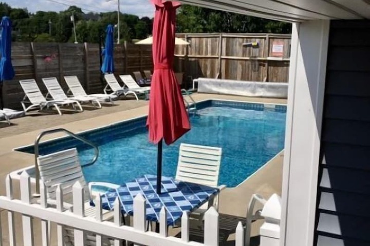 Pool 9 of 59