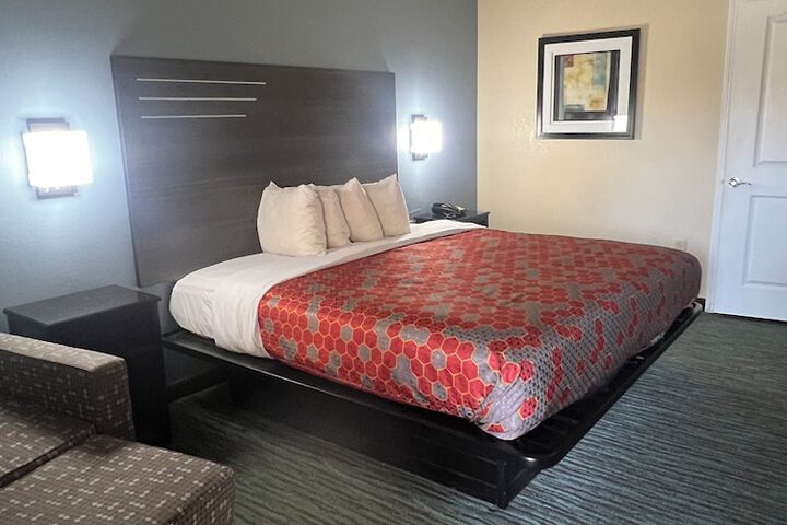 Room 22 of 22