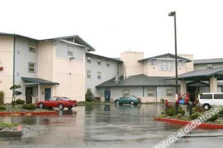 Hampton Inn & Suites Crescent Cty