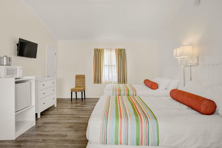 Room 26 of 65
