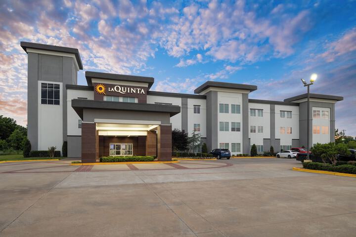 Hotel 2 of 60