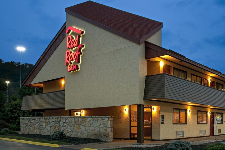 Hotel 2 of 25