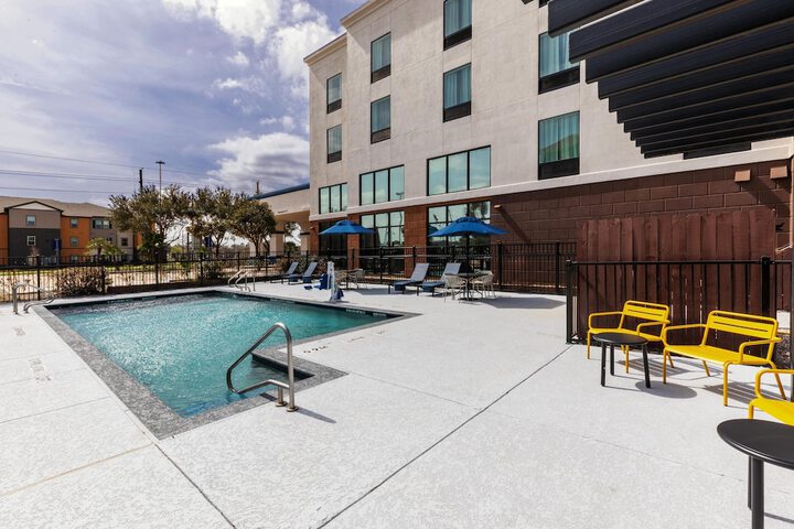Hampton Inn & Suites by Hilton Tomball Houston NW