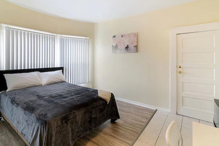 Room 45 of 70