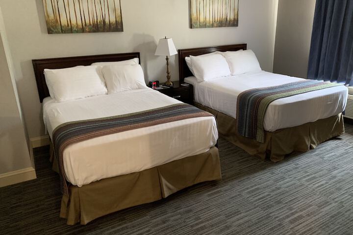 Room 43 of 91
