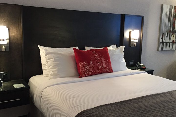 Room 28 of 47