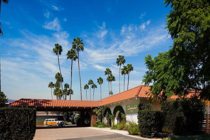 The Leta Santa Barbara Goleta Tapestry Collection by Hilton