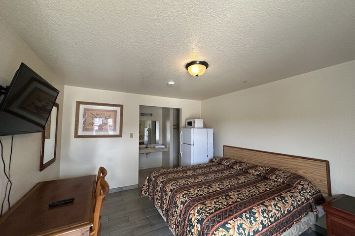 Travel Inn by OYO La Marque Texas City I-45