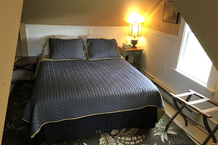 Center Lovell Inn