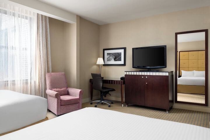 Room 12 of 81