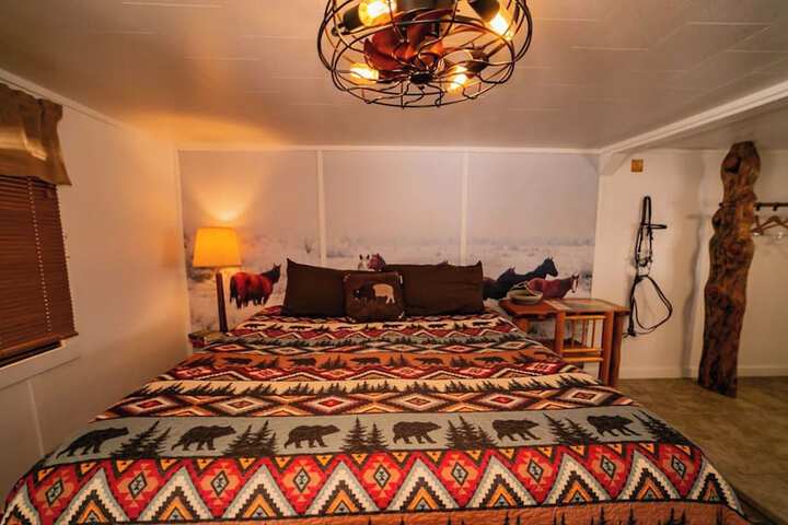 Room 118 of 153