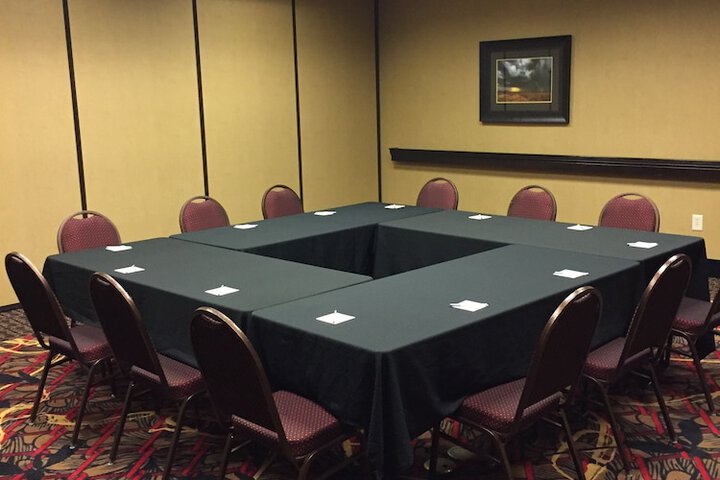 Hampton Inn & Suites Bismarck Northwest