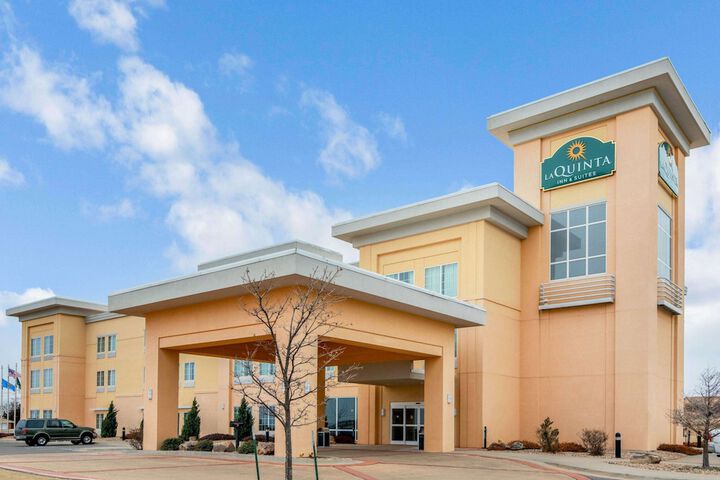 Hotel 4 of 61