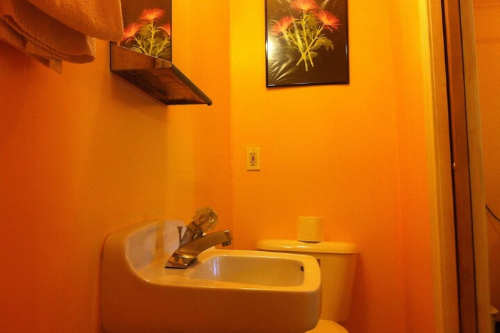 Green Crest Motel