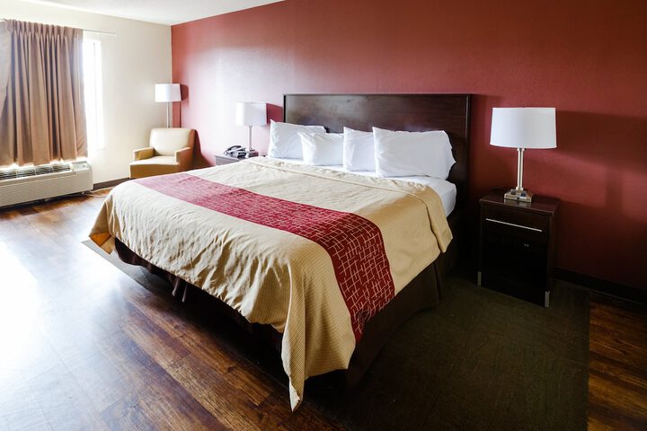 Red Roof Inn PLUS+ Danville KY
