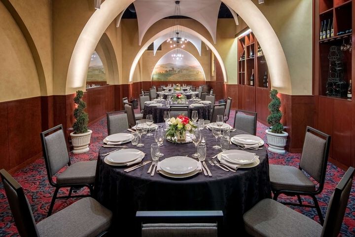 Dining 53 of 69