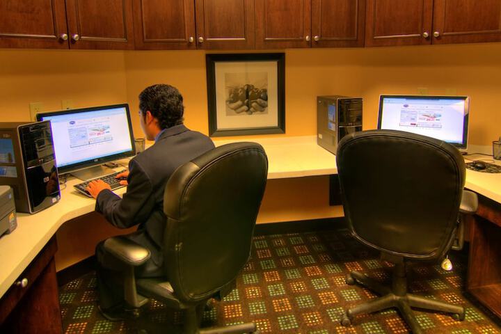 Business Center 42 of 42