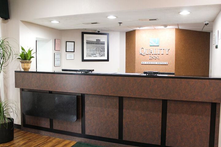Hotel Interior 4 of 27