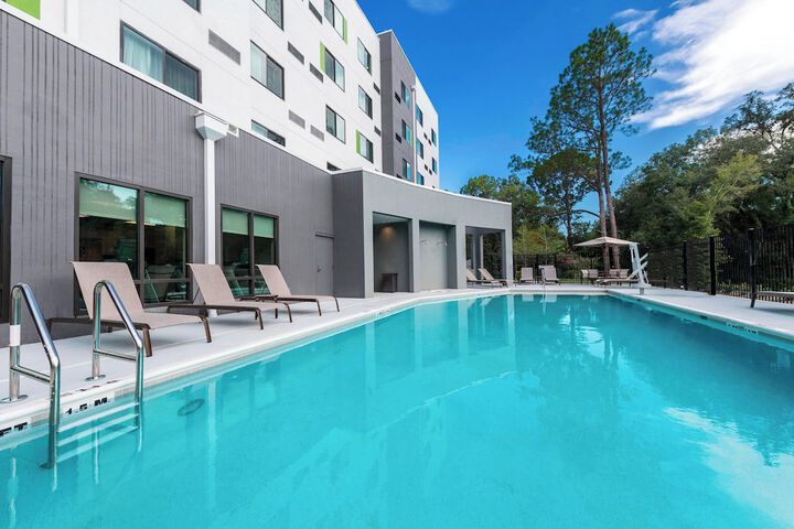 Pool 3 of 44