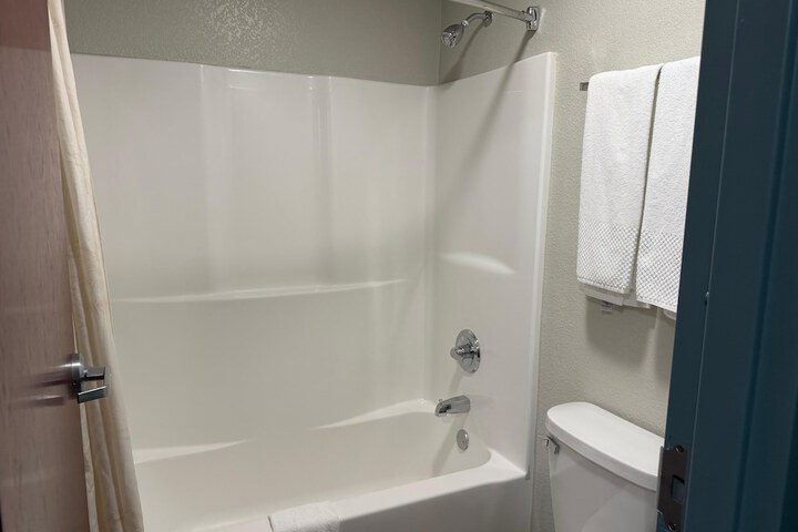 The Magnolia Hotel Searcy