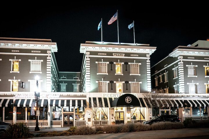 Hotel 3 of 62