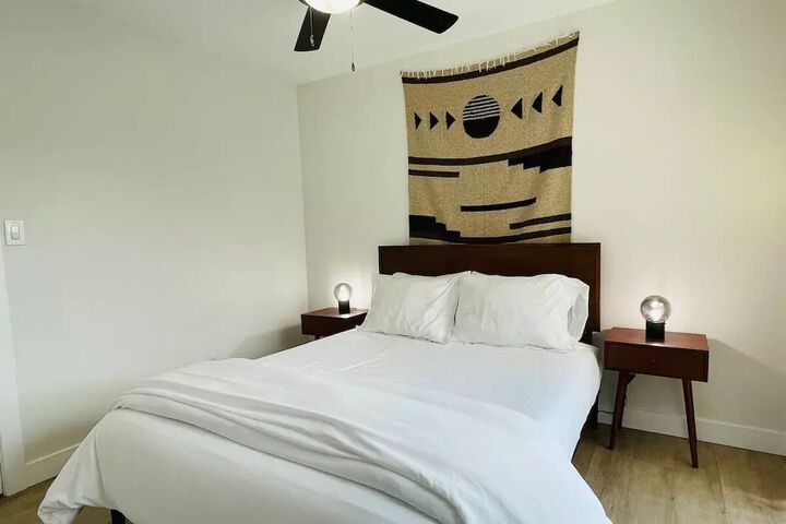 Room 10 of 22